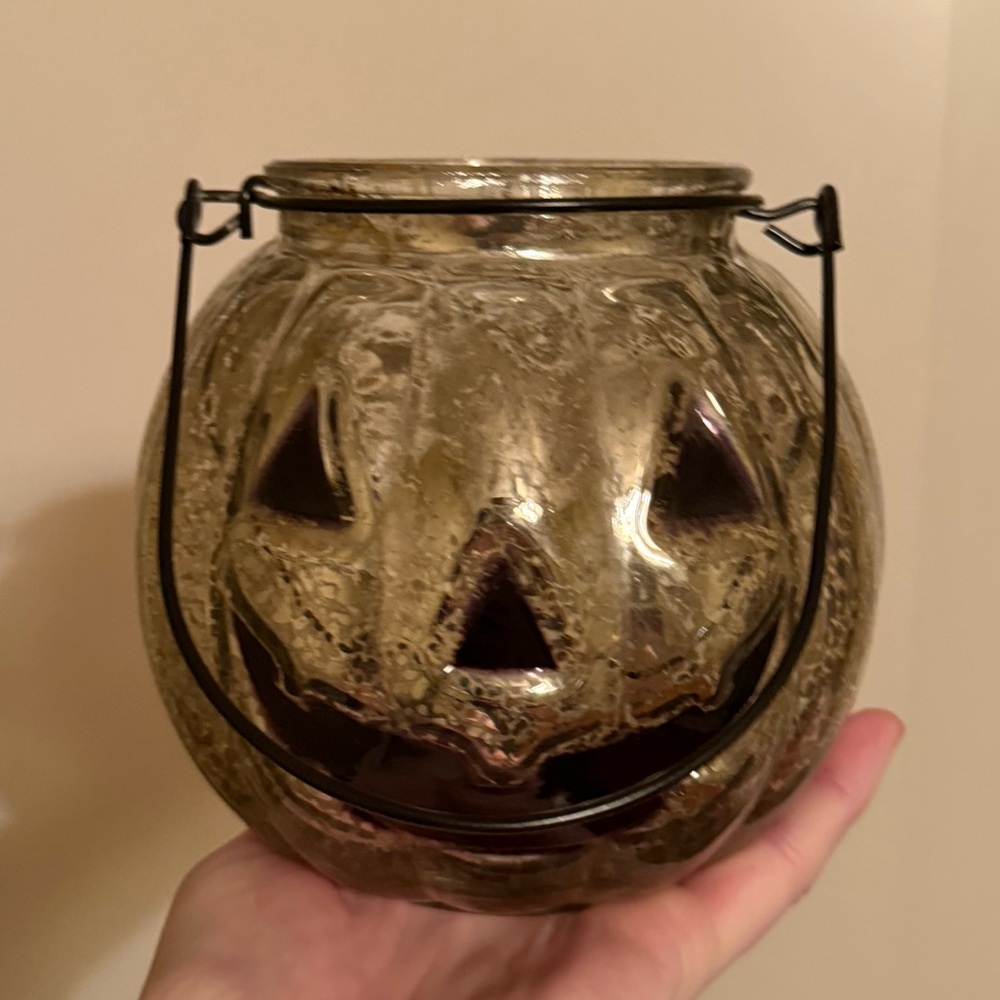 Mercury Glass Jack-o’-lantern Holder - Picture 15 of 16